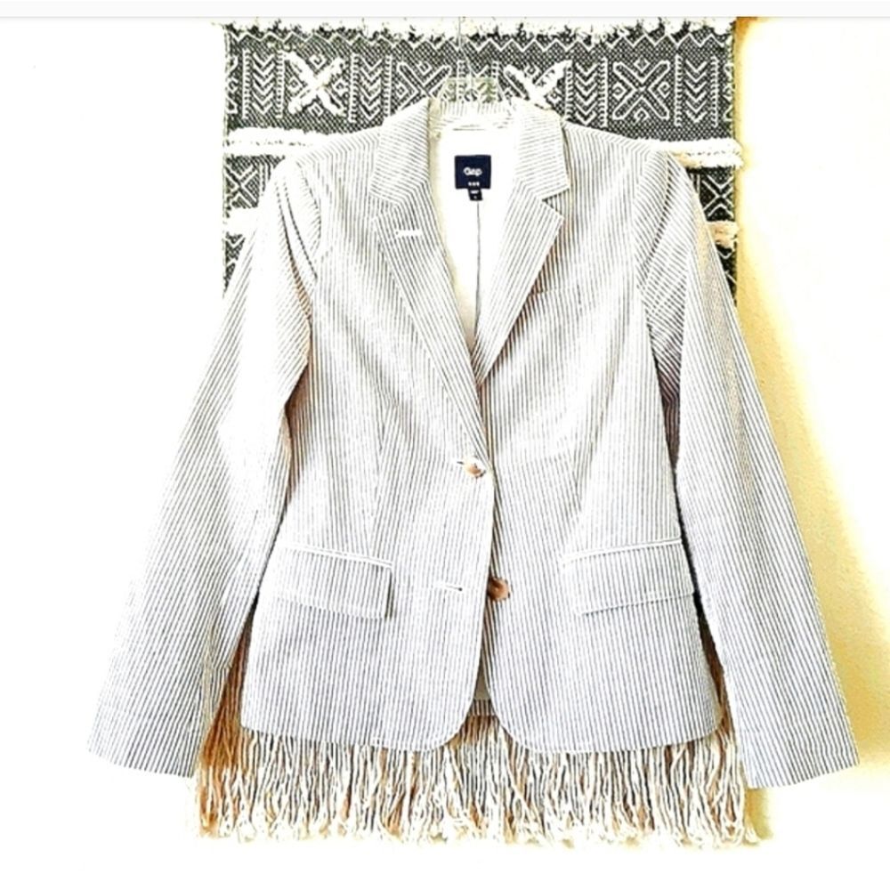 Gap Academy Grey V-necline Collar Stripe Seersucker Blazer Sz 2